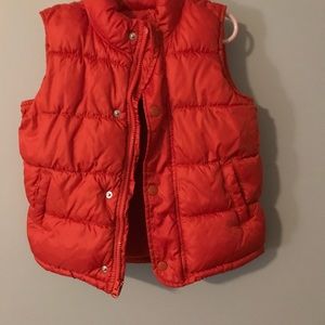 Orange Old Navy boys vest.  5T.